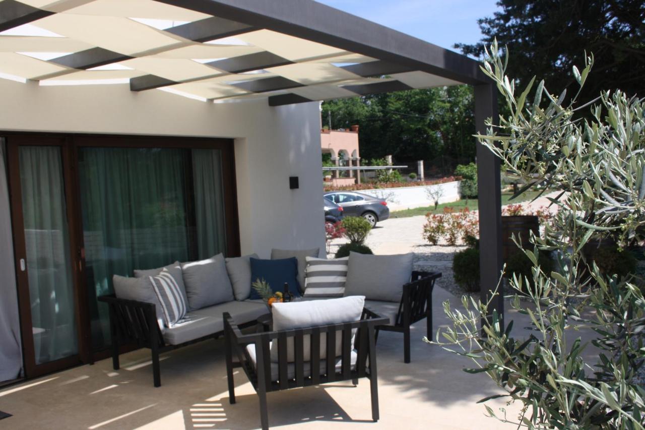 Milohnici Villa Caprice - Krk מראה חיצוני תמונה