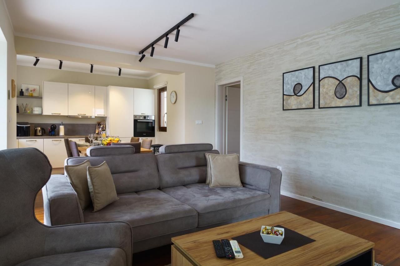 Milohnici Villa Caprice - Krk מראה חיצוני תמונה